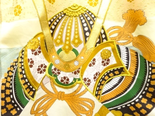 JAPANESE KIMONO / ANTIQUE KIMONO FOR BOYS / SILK / EMBROIDERY / WAR HELMET PATTERN